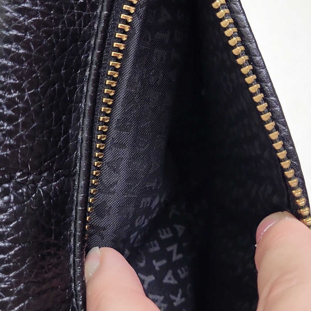 Kate Spade New York Chester Street Avie Black Leather Crossbody - Picture 5 of 16